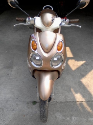 สกายได์125หัวฉีดวิ่งน้อยสภาพเดิมรับปรักันเครื่องแน่นมากคับ
