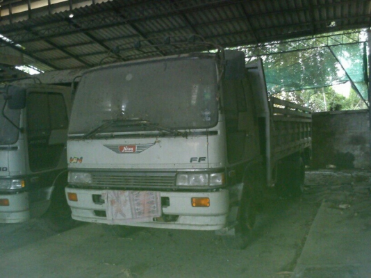 ขายรถ 6 ล้อ HINO FF3H กระบะคาร์โก้ 2 คัน