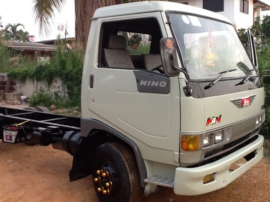 ขายหกล้อฮีโน่.FB.เครื่อง.120.หัวกับคัตชี ยาว 5 เมตร รถปี 38 รถห้างแท้ๆ
