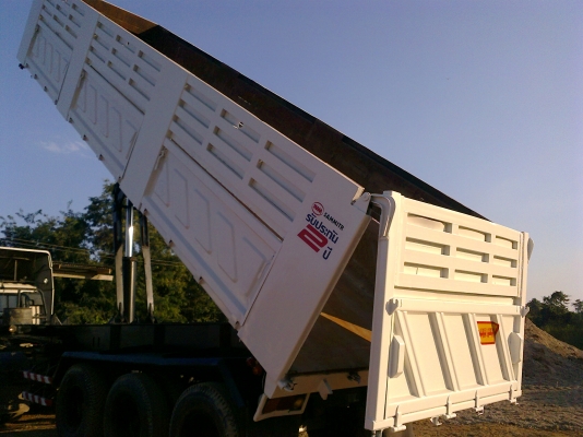 ขายหางเซมิดั้ม 3 เพลาแท้ 9 เมตร ขายหางเซมิดั้ม 3 เพลาแท้ 9 เมตร