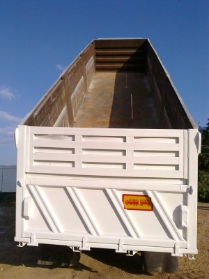 ขายหางเซมิดั้ม 3 เพลาแท้ 9 เมตร ขายหางเซมิดั้ม 3 เพลาแท้ 9 เมตร