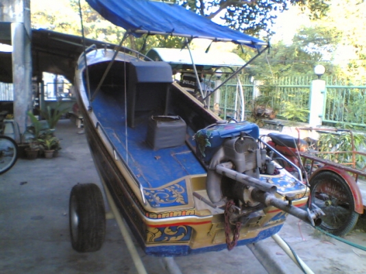 ขายเรือไฟเบอร์เครื่องJLOหางยาวพร้อมเทเลอร์