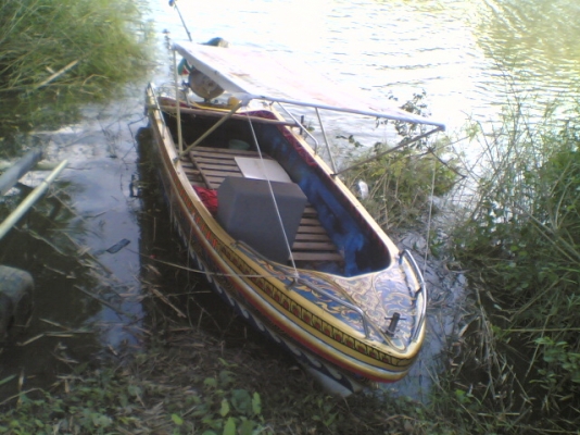 ขายเรือไฟเบอร์เครื่องJLOหางยาวพร้อมเทเลอร์