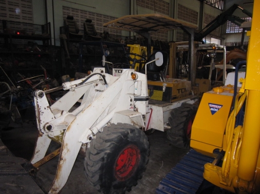 ขาย รถตัก TCM รุ่น 808 มือสองญี่ปุ่น ขาย รถตัก TCM รุ่น 808 มือสองญี่ปุ่น