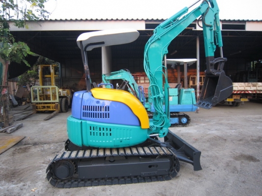 ขาย รถขุดเล็ก KOMATSU รุ่น PC30MR- แทร็กเหล็ก มือสองญี่ปุ่น