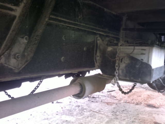 รถอิซูซุ 10 ล้อ รั่ว FVM 195 แรงม้า ปี 38  สนใจติดต่อ 081 - 6079515