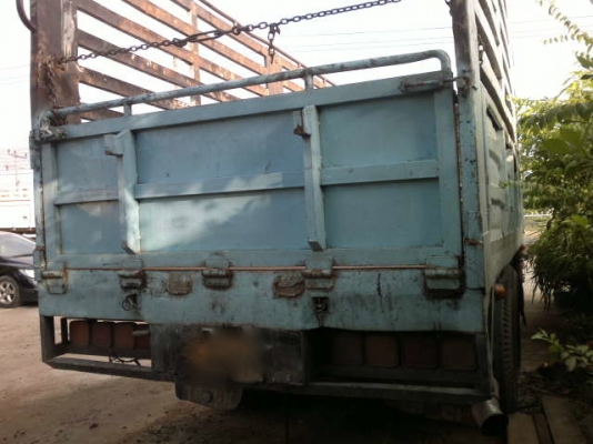 รถอิซูซุ 10 ล้อ รั่ว FVM 195 แรงม้า ปี 38  สนใจติดต่อ 081 - 6079515