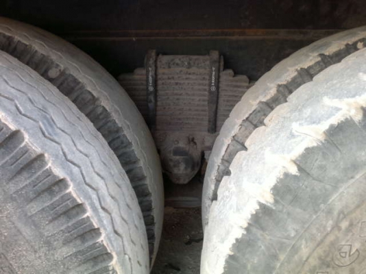 รถอิซูซุ 10 ล้อ รั่ว FVM 195 แรงม้า ปี 38  สนใจติดต่อ 081 - 6079515