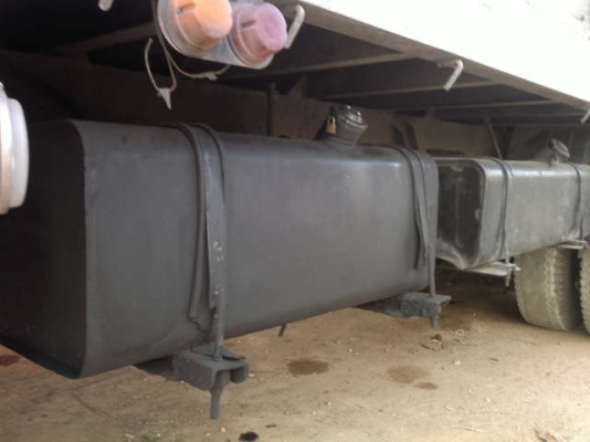 รถอิซูซุ 10 ล้อ รั่ว FVM 195 แรงม้า ปี 38  สนใจติดต่อ 081 - 6079515