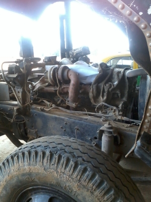 ขายMITSUBISHI FN527TF 0802 เครื่องดี คัสชีส์สวย หัวเก่งไม่ผุ กระบะไม่สวยตามอายุการใช้งาน