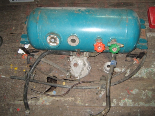 ขายครับ ชุดเเก๊ส คาร์บูอุปกรณ์ครบ  พร้อมติดตั้ง