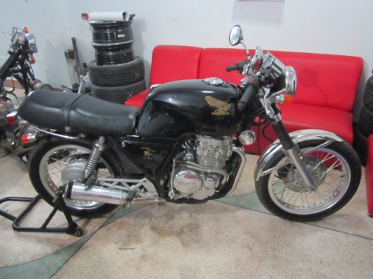 ขาย คลับแมน 400 อินวอย.สพม.เรียบร้อย เดิมๆสวยๆ (รับแลกเทริน์)เครื่องดีครับขับกับใด้เลย ไกล้หรือไกล รับประกันถึงจุดหมายชัวครับ