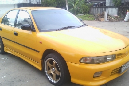 มิตซูE5E55แต่งแนวๆ แบตใหม่ขับดี49000 มิตซูE5E55แต่งแนวๆ แบตใหม่ขับดี49000