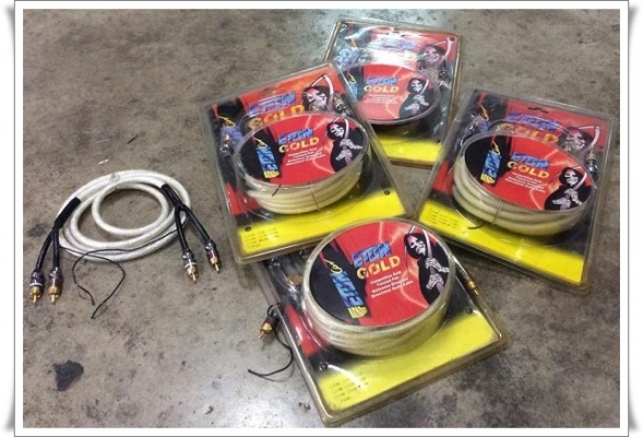 สายสัญญาณRCA Eton