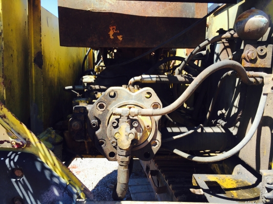 ขาย KOBELCO SK200-3 สภาพพร้อมใช้งาน ช่วงล่างเต็ม ขาย KOBELCO SK200-3 สภาพพร้อมใช้งาน ช่วงล่างเต็ม