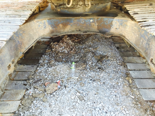 ขาย KOBELCO SK200-3 สภาพพร้อมใช้งาน ช่วงล่างเต็ม ขาย KOBELCO SK200-3 สภาพพร้อมใช้งาน ช่วงล่างเต็ม