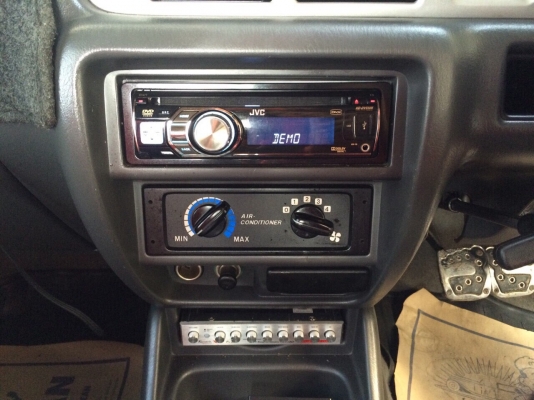 รถกระบะฟอร์ด ปี 47 สภาพสวย พร้อมใช้งาน รถบ้านมือเดียว รถกระบะฟอร์ด ปี 47 สภาพสวย พร้อมใช้งาน รถบ้านมือเดียว