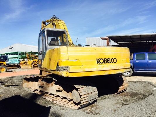 ขาย KOBELCO SK200-3 เครื่องดี ช่วงล่างสวยครับ