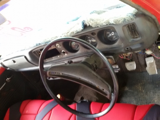 ขายdatsunคลาสสิค5ขอทะเยียนหมด59ครับ