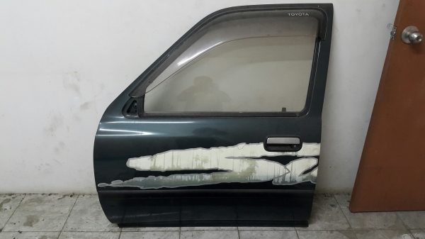 ประตู toyota surf