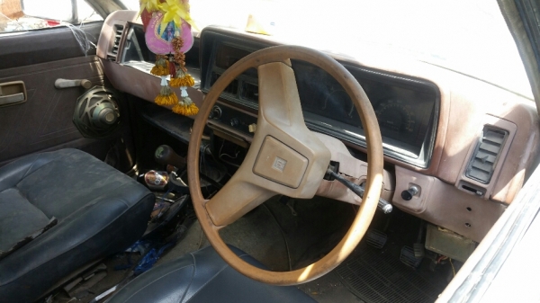 Isuzu KB หัวเดียว ทะเบียนไม่ ขับได้เครื่องดี ขาย 29,000 บาท