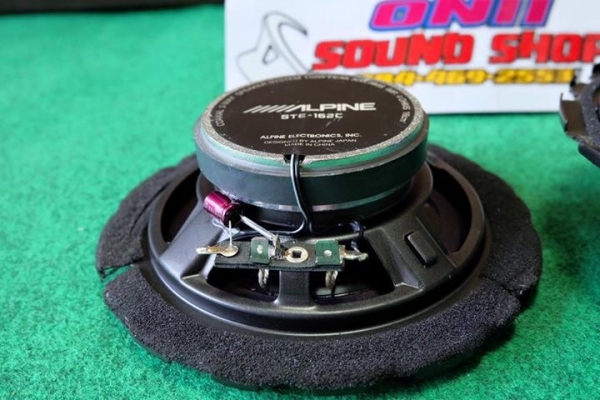 ลำโพง Alpine รุ่น STE-162C ลำโพงแกนร่วม 2 ทาง ขนาด 6" กรวยโพลี ขอบผ้า ลำโพง Alpine รุ่น STE-162C ลำโพงแกนร่วม 2 ทาง ขนาด 6" กรวยโพลี ขอบผ้า