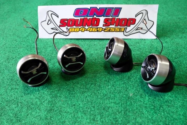 ทวิตเตอร์ Pioneer Carrozzeria หูตั้ง พิมพ์ยอดนิยม เสียงใส ทวิตเตอร์ Pioneer Carrozzeria หูตั้ง พิมพ์ยอดนิยม เสียงใส