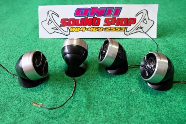 ทวิตเตอร์ Pioneer Carrozzeria หูตั้ง พิมพ์ยอดนิยม เสียงใส ทวิตเตอร์ Pioneer Carrozzeria หูตั้ง พิมพ์ยอดนิยม เสียงใส