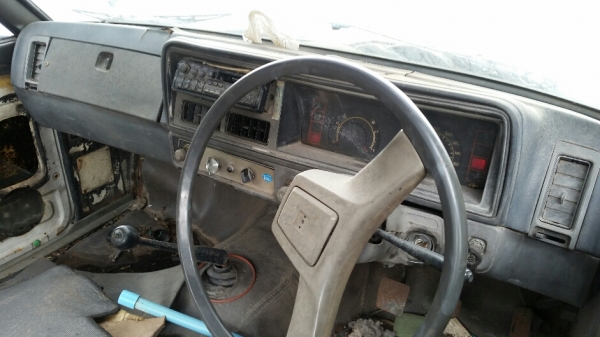 Isuzu 2200 สี่ประตู เครื่องดีมีแอร์ มีเล่ม ทะเบียนขาดปี 51 ขาย 20,0000 บาท Isuzu 2200 สี่ประตู เครื่องดีมีแอร์ มีเล่ม ทะเบียนขาดปี 51 ขาย 20,0000 บาท