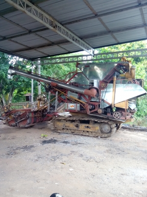 ขายทิ้งถูกๆ รถเกี่ยวข้าวเกษตรพัฒนา ไอ้หนุ่มไวไฟปี08ต่อรองได้ ขายทิ้งถูกๆ รถเกี่ยวข้าวเกษตรพัฒนา ไอ้หนุ่มไวไฟปี08ต่อรองได้