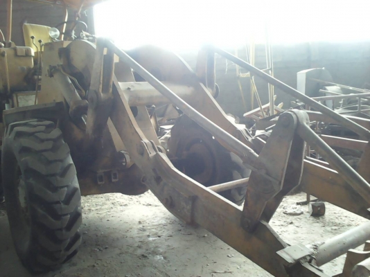 ขายด่วนรถตักเอวอ่อนCAT.920สภาพพร้อมใช้งานยางดีใช้งานอยู่ ขายด่วนรถตักเอวอ่อนCAT.920สภาพพร้อมใช้งานยางดีใช้งานอยู่