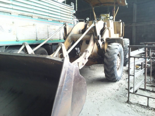 ขายด่วนรถตักเอวอ่อนCAT.920สภาพพร้อมใช้งานยางดีใช้งานอยู่ ขายด่วนรถตักเอวอ่อนCAT.920สภาพพร้อมใช้งานยางดีใช้งานอยู่