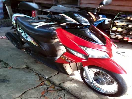 ขายClick110 ปี51 รถบ้านเครื่องเดิมๆสภาพดี ขายClick110 ปี51 รถบ้านเครื่องเดิมๆสภาพดี