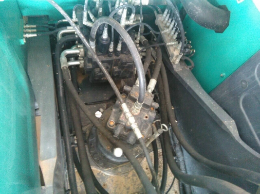 ขายรถแบคโฮ KOBELCO SK200-8 YN12 SUPER X 3755ชั่วโมง สนใจโทร 081-970-1072