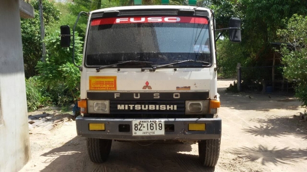 ขาย MITSUBISHI TF 220  สองเพลาดั๊ม กระบะเหล็ก