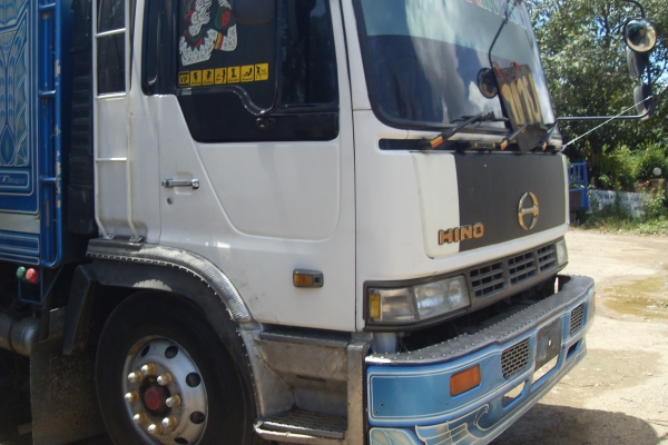 *ขายสิบล้อ HINO เพลาเดียว เครื่อง PII