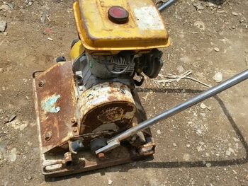 ขาย เครื่องตบ บดอัดดิน ROBIN 5 ps เก่ายี่ปุ่นแท้ ใช้งานได้ดี ทนกว่าเห็นๆครับ