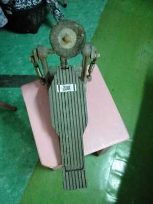 กระเดื่องตีกลองยื่ห้อสตาวอล