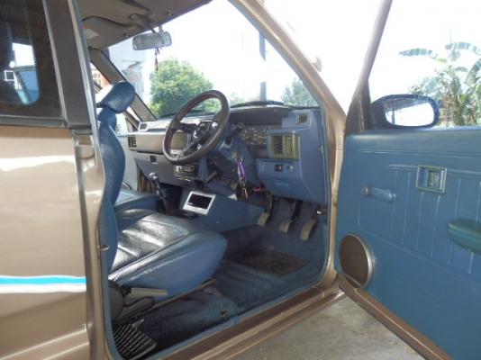 ขาย มิซูบิชิ แอร์โรบอดี้ เครื่อง 2500เทอร์โบ ดูหนังฟังเพลงได้ กระบะหลังสแตนเลสครับ รถสวยครับพร้อมใช้ ขาย มิซูบิชิ แอร์โรบอดี้ เครื่อง 2500เทอร์โบ ดูหนังฟังเพลงได้ กระบะหลังสแตนเลสครับ รถสวยครับพร้อมใช้