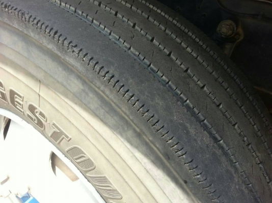 ขายด่วนครับ รถหัวลาก HINO MECA 344 ปี 53  รถสวยครับ พร้อมใช้งาน