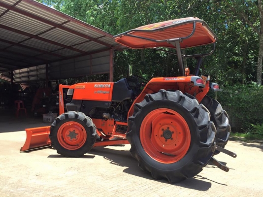 ขายรถไถKubota L4508DI (4WD) พร้อมใบมีดหน้าและโรตารีช้าง รถพร้อมใช้งาน ขายรถไถKubota L4508DI (4WD) พร้อมใบมีดหน้าและโรตารีช้าง รถพร้อมใช้งาน