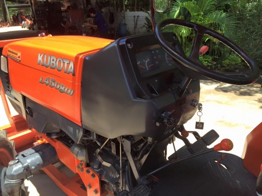 ขายรถไถKubota L4508DI (4WD) พร้อมใบมีดหน้าและโรตารีช้าง รถพร้อมใช้งาน ขายรถไถKubota L4508DI (4WD) พร้อมใบมีดหน้าและโรตารีช้าง รถพร้อมใช้งาน