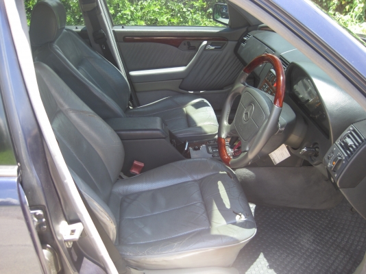 ขายด่วน BENZ C220 W202 ขายด่วน BENZ C220 W202