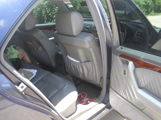 ขายด่วน BENZ C220 W202 ขายด่วน BENZ C220 W202