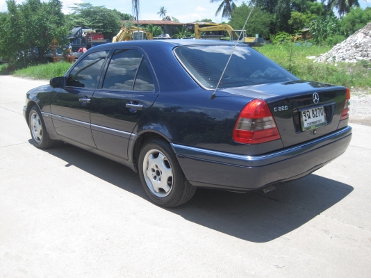 ขายด่วน BENZ C220 W202 ขายด่วน BENZ C220 W202