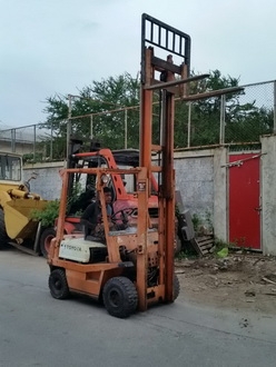 ขาย โฟล์คลิฟต์ รถยก ราคาไม่ถึงแสน ขนาด 1.5 ตัน เสาสูง 3.5 เมตร TOYOTA: 3FG15