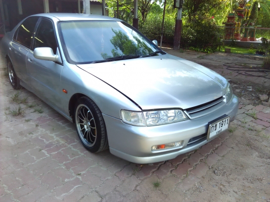ขาย honda accord ไฟท้ายก้อนเดียว สภาพสวย พร้อมใช้ ไม่ต้องซ่อม