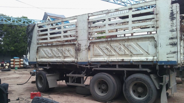 *ขายถูก* ลูกพ่วงดั้มสามมิตร-คานแท้ ปี52 -ขายตามสภาพ