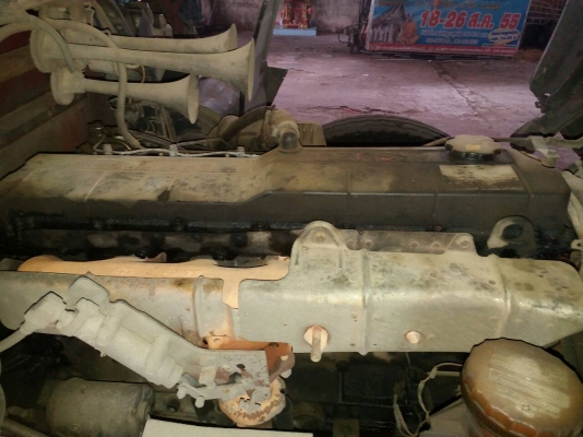 ขายรถบรรทุก 10 ล้อรั้วคอกไม้ยาว 6 เมตร ISUZU ROCKY 195 แรงม้า ราคา 700000