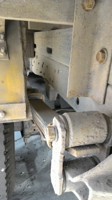 ขายISUZU NKR สี่ล้อ เครื่อง 4BE1  115 แรง จอดอยู่ไม่ค่อยได้ใช้งานเครื่องต้องลองเช็คสภาพทะเบียนพร้อมโอน